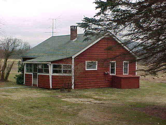 Building photograph for 86 WHITE HOLLOW ROAD